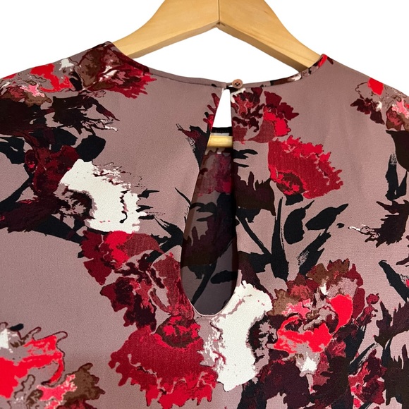 Wilfred Cambrai blouse, floral cropped short sleeves size XS excellent condition - Picture 9 of 12